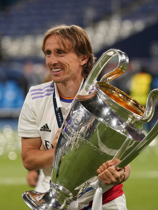 意甲半场：内雷斯双响，那不勒斯3-0亚特兰大