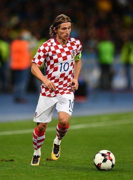 比萨终结开季10轮不胜，时隔34年半再次在意甲赢球