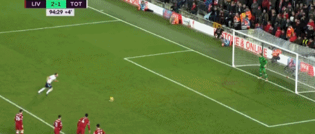 博涅克：莱万是过去二三十年里世界上最好的九号球员