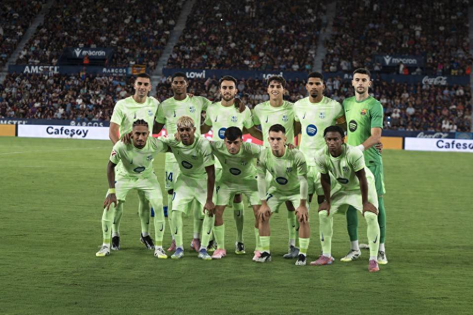 阿夫迪亚连续5场25+5+5，追平利拉德保持的队史纪录